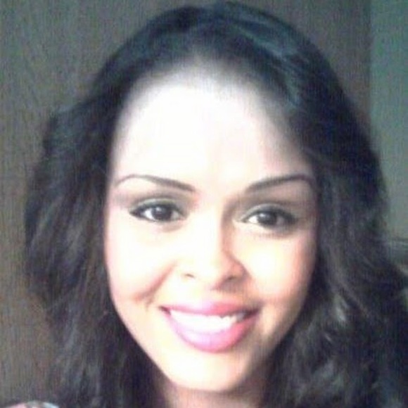 Meet your Posher, Farhia - Picture 1 of 1